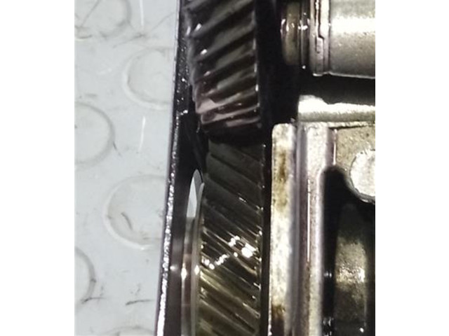Čerpadlo oleje 11417805813, 8058052011   BMW 1 E81 E87   