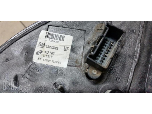 Zpětné zrcátko  Opel Vectra C 2007  13253328, 025428  