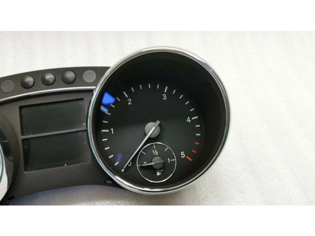 Přístrojová deska  Mercedes-Benz R W251 2008 A2514405047  
