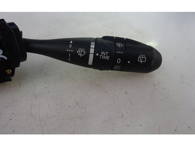 Volant Mitsubishi Colt 2006   