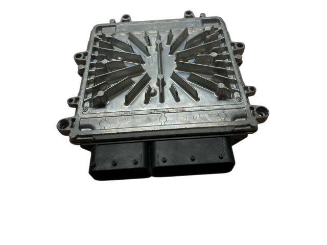 Řídící jednotka 30729826, 0281012103   Volvo V70 2006