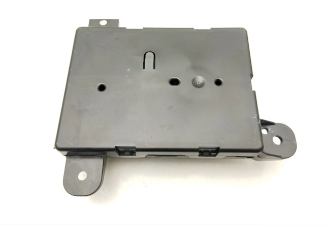 Блок управления климат-контролем 670157459, R483   Maserati MC20