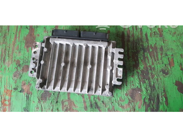 Блок управления двигателем ECU