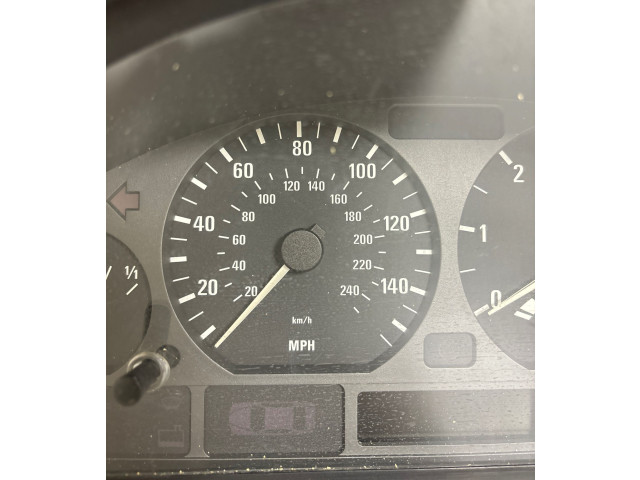 Přístrojová deska  BMW 3 E46 2001 6932900, 030905  