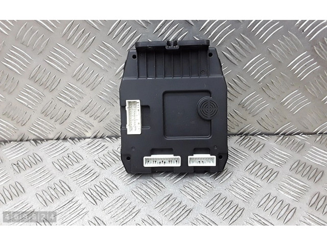 Řídící jednotka 954001p732   KIA Venga 2012