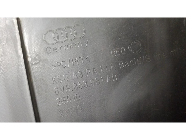Передняя решётка Audi A3 S3 8V 2013-2019 года 8V3853651AB      