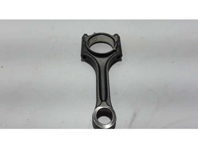 Ojnice  31401957    Volvo XC40  2.0