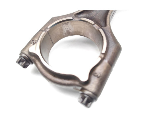 Píst B38B15A   BMW 2 F45    B38B15A 