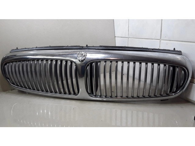 Передняя решётка Jaguar X-Type  1X438A100AD      