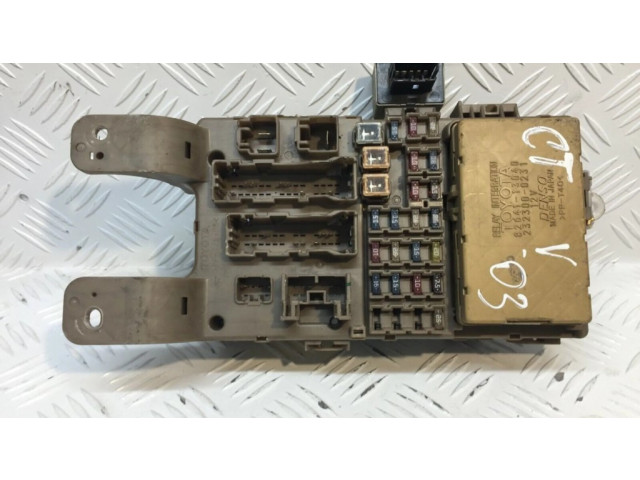 Блок предохранителей 82641-13040, 2323000231   Toyota Corolla Verso E121    