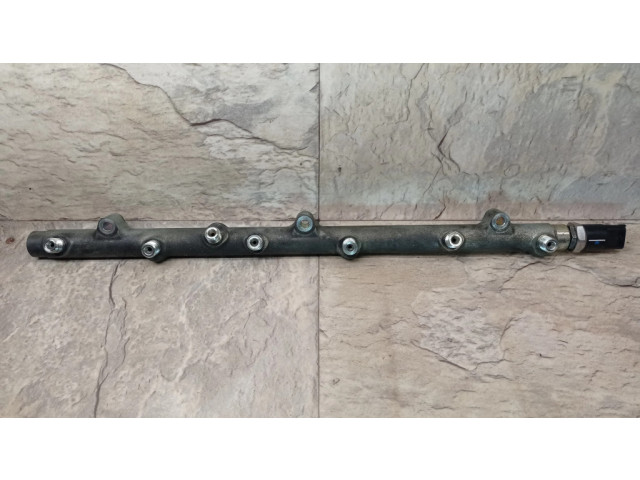 Vstřikovací lišta 0445216002, 0281002475   BMW 5 E39  pro naftový motor 3.0  