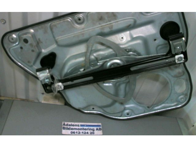 Передний електрический механизм для подъема окна без двигателя 31253516    Volvo V50
