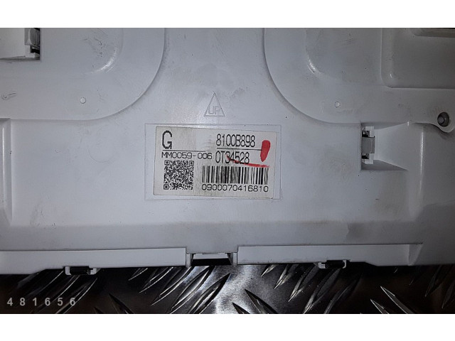 Přístrojová deska  Mitsubishi Outlander 2014 8100B898  