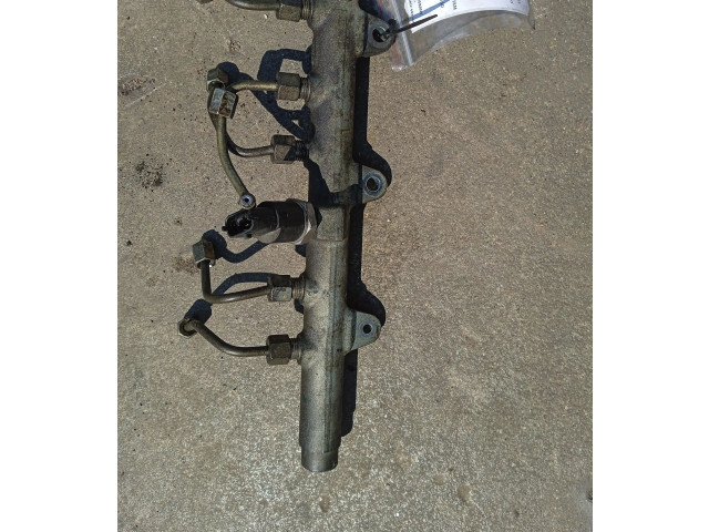 Vstřikovací lišta 0445214016   Alfa Romeo 147     