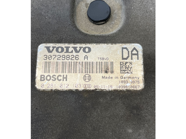 Řídící jednotka 30729826A, 0281012103   Volvo XC70 2006