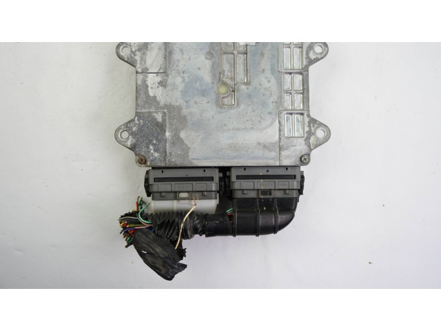 Блок управления двигателя 8631046700, 8631A467   Mitsubishi Colt