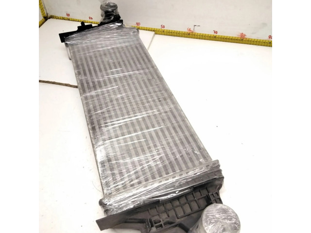 Интеркулер  A2515000000   Mercedes-Benz ML W164 3.0