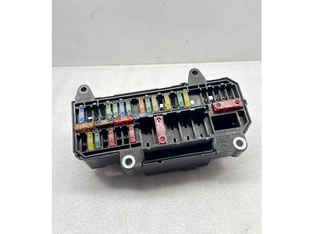   Pojistková skříňka 6900583, 10688710   BMW 7 E65 E66 2005