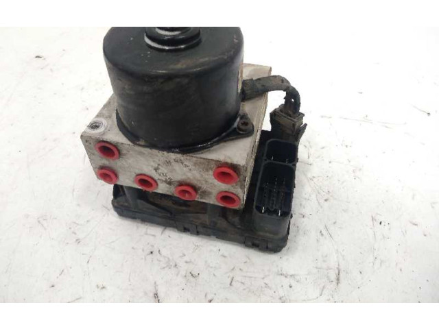 Блок АБС 04686702AA   Chrysler  Voyager  2001 - 2004 года