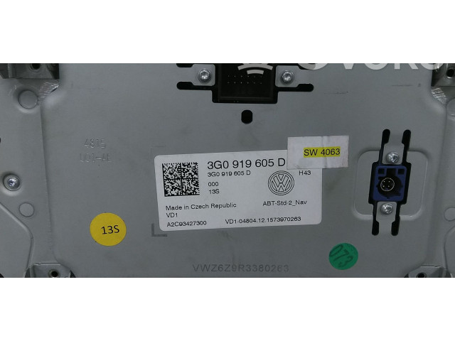 Дисплей    3G0919605D   Volkswagen Touran III