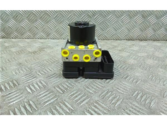 Блок АБС 3M512M110JA, 10020700714   Mazda  MX-3   -  года