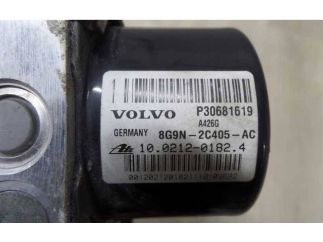 Jednotka ABS 30681619, 43967   Volvo XC70 2009
