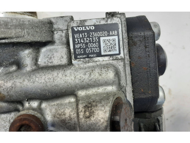 Vstřikovací čerpadlo 31432135   Volvo V40 Cross country     