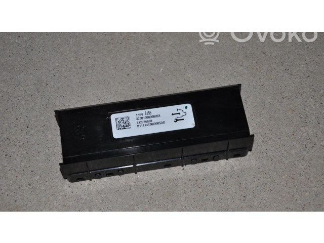 Блок управления климат-контролем 13598156, KLE-P824   Chevrolet Camaro