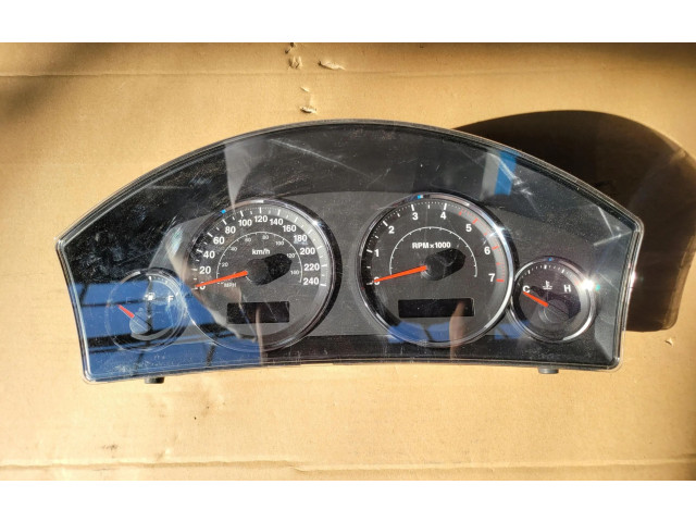 Přístrojová deska  Jeep Cherokee III KJ 2004   