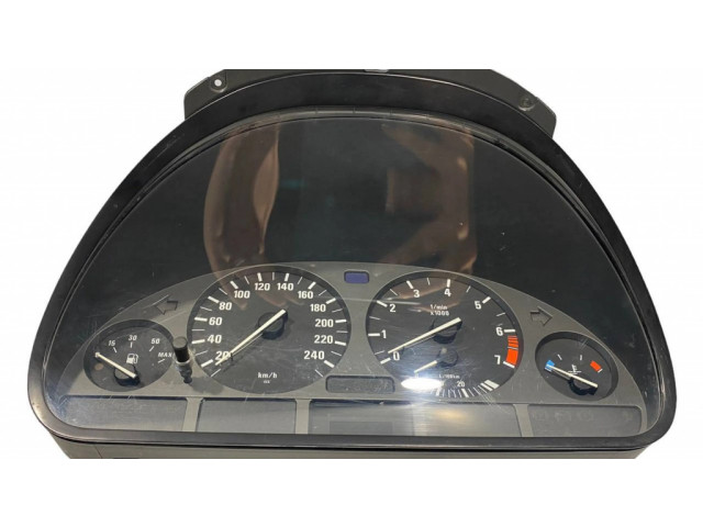 Přístrojová deska  BMW 5 E39 2001 8375900, 62118375900  