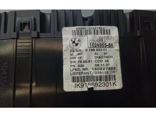 Přístrojová deska  BMW 1 E81 E87  102495584  