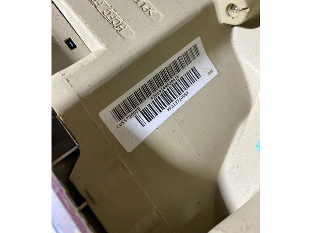 Volant Volvo S80 2011 P31271095  