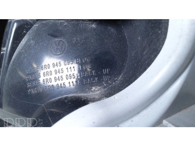 Задний фонарь левый 6R0945095G, 6R0945111    Volkswagen Cross Polo   2009-2018 года