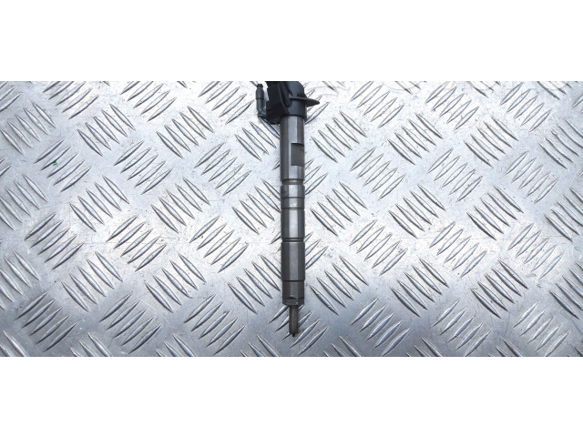 Форсунка 2367033060    Subaru Trezia   