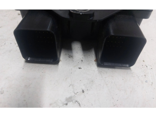 Блок подушек безопасности 6S6T14B056LC, 5WK43587   Ford Fusion