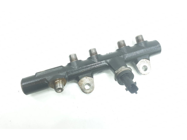 Vstřikovací lišta 175215346R, 175215346R   Renault Clio IV     