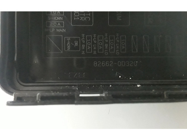   Pojistková skříňka 826620D320   Toyota Yaris 2013