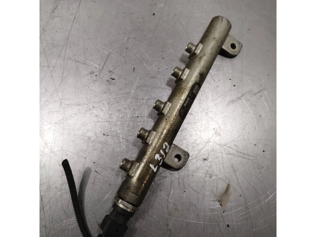 Vstřikovací lišta 55209572, 0445214095   Fiat Croma  pro naftový motor 1.9  