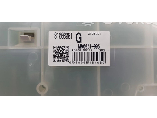 Панель приборов 8100B081, 8100B081   Mitsubishi Colt       
