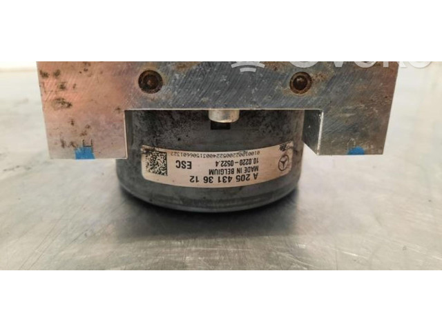 Jednotka ABS A2054313612   Mercedes-Benz C W205 2015