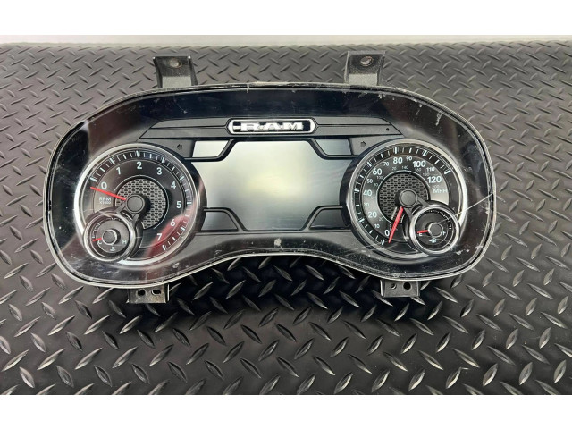 Přístrojová deska  Dodge PickUp RAM SRT-10 2020 P68294051AI, 051AL  