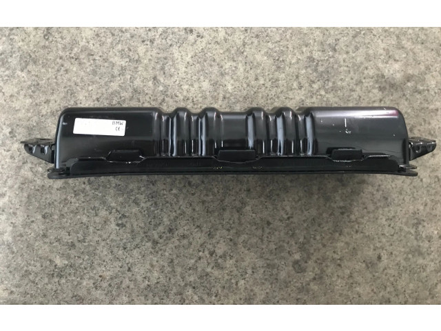Подушка безопасности для колен    BMW 3 G20 G21