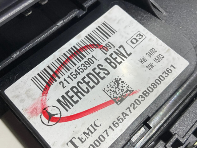 Блок предохранителей 2115453901, A2115453901   Mercedes-Benz E W211    