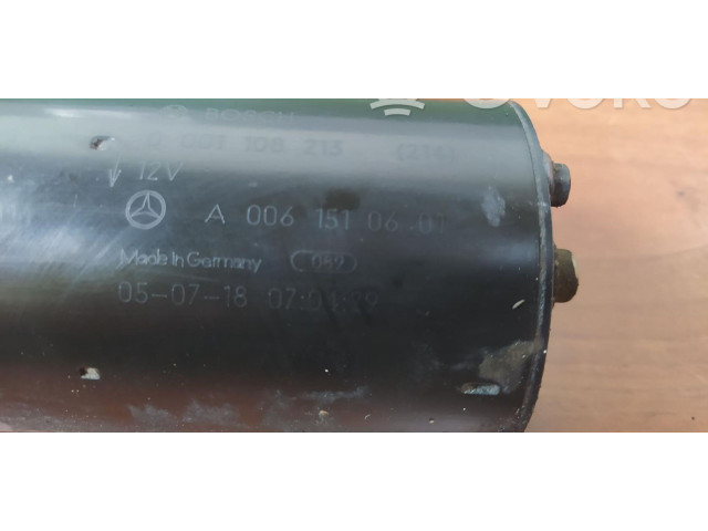 Vstřikovací lišta A0061510601   Mercedes-Benz ML W164     