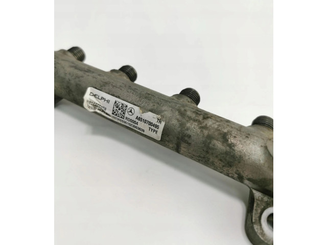 Vstřikovací lišta A6510700495   Mercedes-Benz C W204     