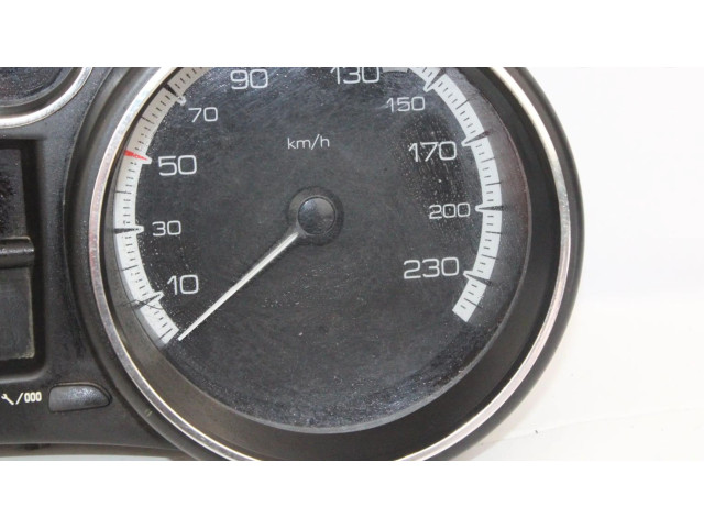 Přístrojová deska  Peugeot 308 2011 9665107480  