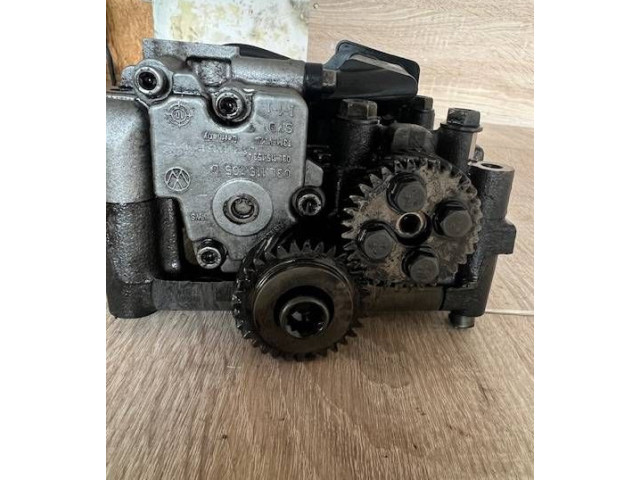Čerpadlo oleje 03L103537   Volkswagen Tiguan   
