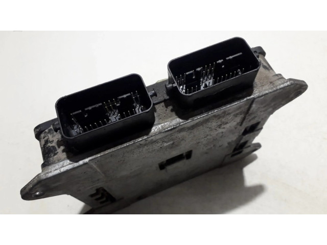 Блок управления двигателя LFD718881E, E6T53975H3   Mazda 5