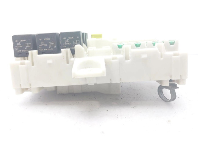 Блок предохранителей MN108319   Mitsubishi Colt CZ3    