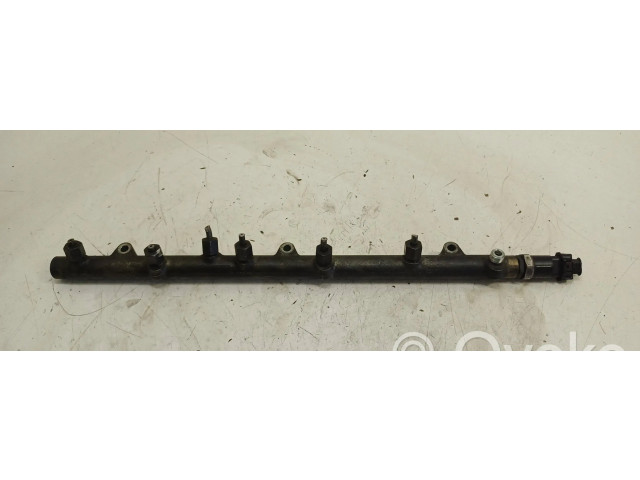 Vstřikovací lišta 0445216002   BMW 5 E39  pro naftový motor 3.0  